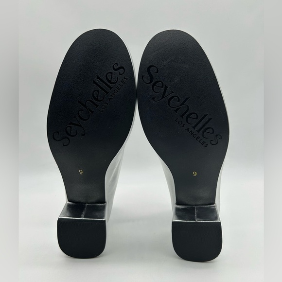 Seychelles Dusk to Dawn Silver Metallic Leather Mary Jane Heels | Size 9 l NWB - Picture 9 of 12